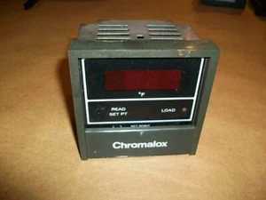 Chromalox Temperature Controller 3910-11104  USED - Picture 1 of 3