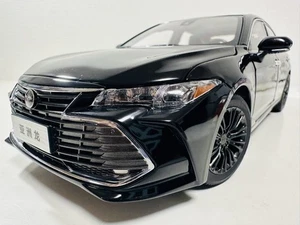 Avalon USDM JDM with many gimmicks 1/18 - Picture 1 of 10