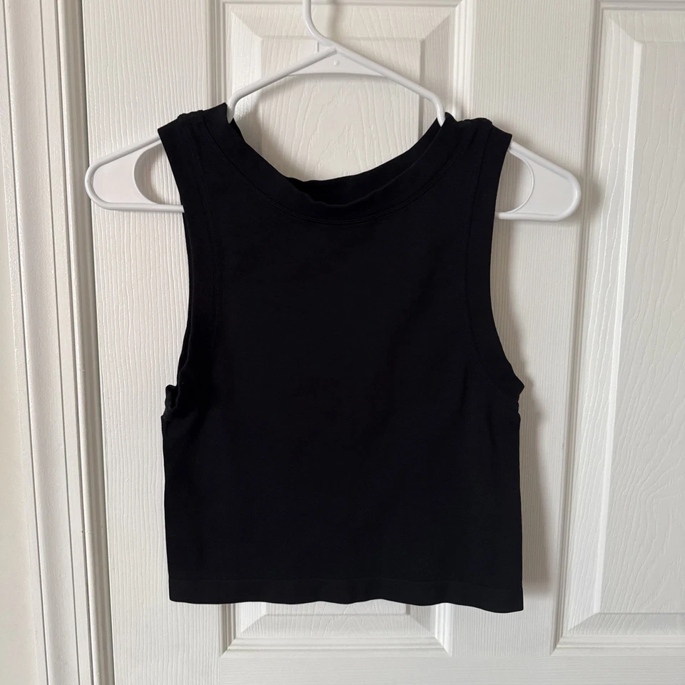 Женский топ Aura размер S/M - Изображение 1 из 1