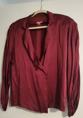 Blusa italiana de seda borgoña manga larga cuello en V cierre cruzado 2 botones 44 EE. UU. 10 Foto 1 de 4