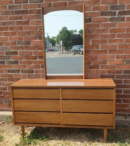 Bassett Gala MCM 6 Drawer Low Chest of Drawers Dresser w/Mirror FREE SHIPPING Cover