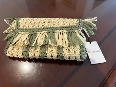 BNWT WOMANS WITCHERY MARBELLA WOVEN STRAW POUCH ENVELOP CLUTCH BAG rrp $69.95 - image 1 of 4