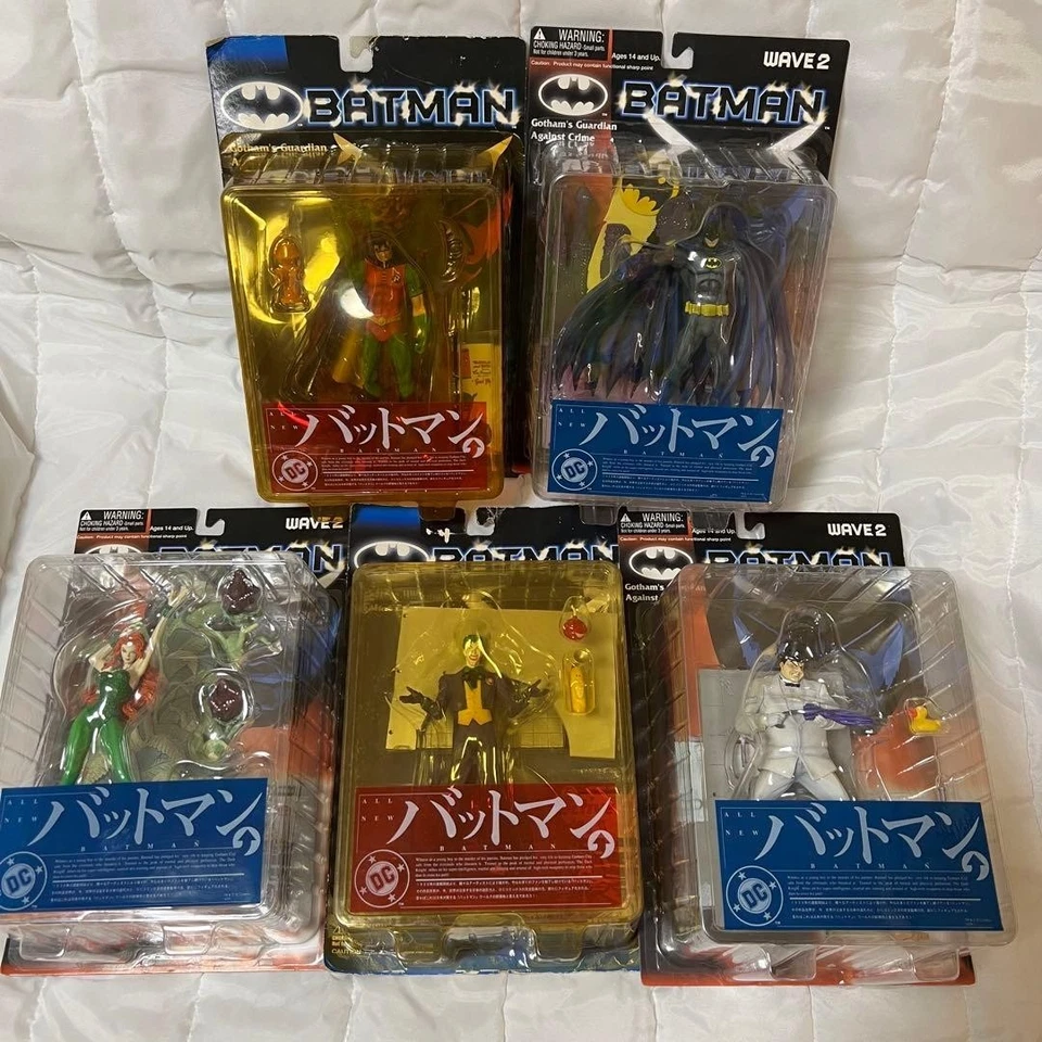 Batman Figure Set 5pcs Batman Robin Joker Penguin Poison Ivy Vintage - Photo 1/4