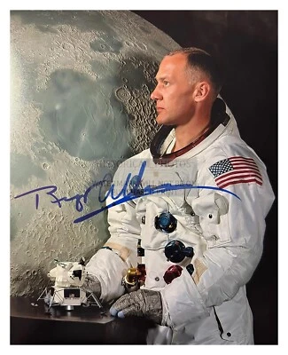BUZZ ALDRIN SECOND MAN ON THE MOON AUTOGRAPHED NASA ASTRONAUT 8X10 PHOTO REPRINT - Image 1 of 4