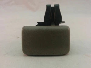 01-03 Toyota Prius Glove Box Latch Handle Tan OEM #55560-12080-B6 - Bild 1 von 4