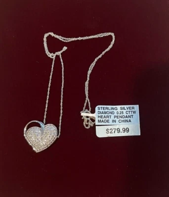 纯银钻石心形吊坠项链 – 0.025 CTTW(零售价 279.99 美元) — 第 1/4 张图片