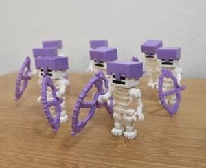 8X Lego ® Minifigur Minecraft Skelett aus dem Set 21171 - Bild 1 von 5