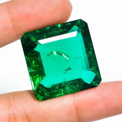 28X28X16 mm LAB GROWN EMERALD COLUMBIAN GREEN BIRON Square GEMSTONE GIFT 78 CT - Image 1 of 4