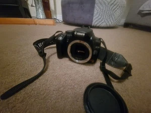 Cannon Digital Rebel Xt - Picture 1 of 4