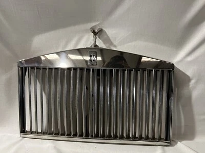 96-99 Rolls Royce Silver Spur  Radiator Grille Disappear lady Insurance Quality￼ - Image 1 of 4