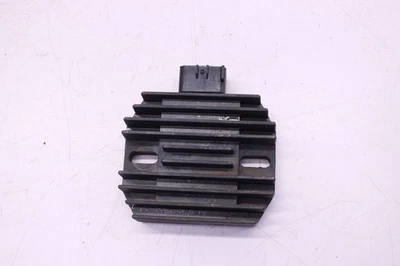 03-09 REGULADOR DE VOLTAJE RECTIFICADOR CLÁSICO YAMAHA V STAR 1100 XVS1100AW Foto 1 de 4