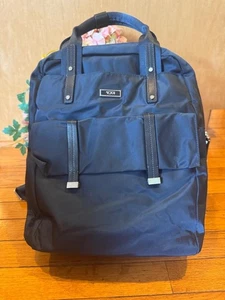Tumi Epsom Convertible Rucksack in Blau & Silber Hardware (pu150 - Bild 1 von 9