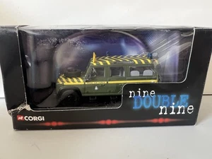 1:43 Corgi CC07711 Land Rover Defender RAF Mountain Rescue Nine Double Nine - Picture 1 of 4