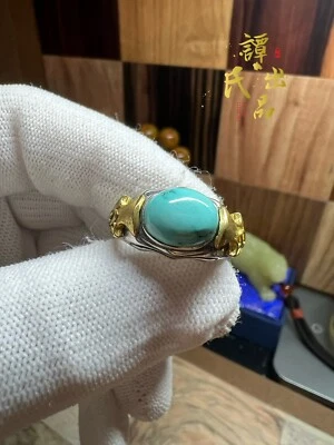 Anillo Turquesa Natural Conjunto Base Plata 925 y Tamaño Ajustable 湖北原矿顶瓷绿松石横蛋面戒指 活口 Foto 1 de 4