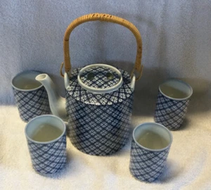 Vintage Takahashi San Francisco Blue Teapot With Matching Cups - Picture 1 of 9