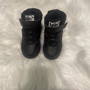 PATRICK EWING 33 TODDLERS VINTAGE High Black Sneakers - Size 7 - Picture 1 of 7