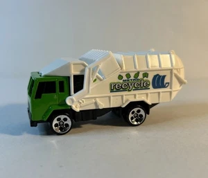 1991 Hot Wheels Recycling Truck  Green VHTF - Picture 1 of 6