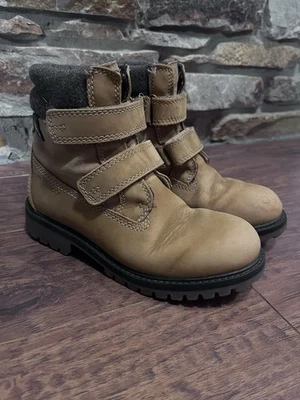 男孩孩子 2 码 Kamik 防水保暖休闲靴 — 第 1/4 张图片