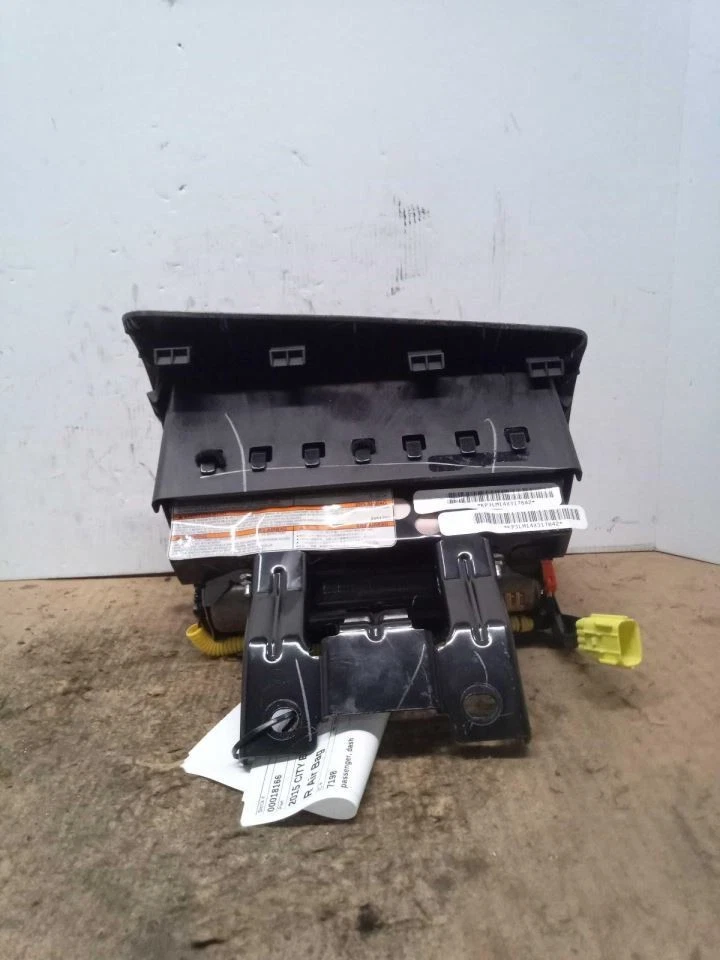 Bolsa de aire derecha pasajero tablero pasajero se adapta a 15-18 CITY EXPRESS 463229 Foto 1 de 4