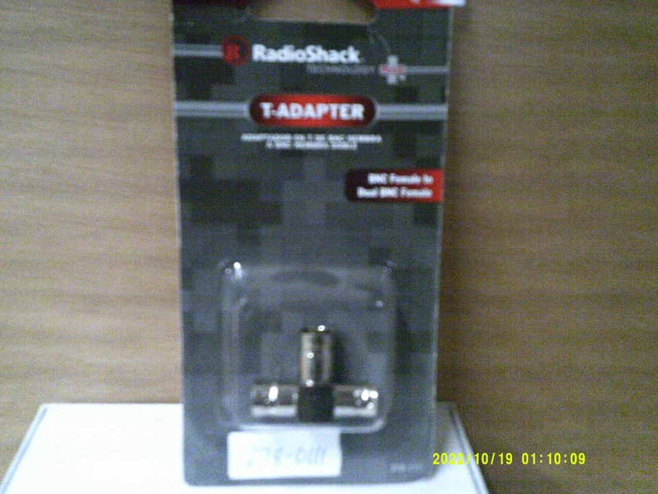 *NEW* RADIO SHACK T-ADAPTER BNC FEMALE TO DUAL BNC FEMALE-278-111 - Image 1 of 1