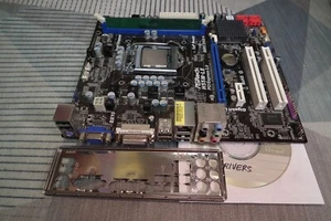 Placa madre Intel ASRock H55M-LE, REV.1.02., LGA1156 + CORE i3 3.2 GHz + 1 Gb + E/S - Imagen 1 de 10