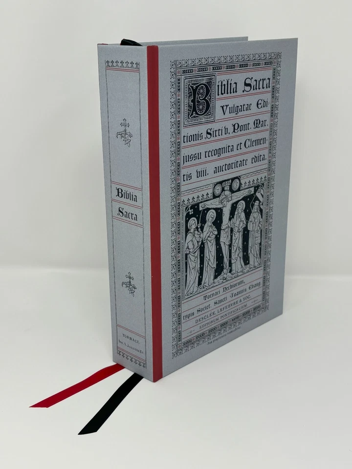 Biblia Sacra Latin Vulgate Clementine Hardcover Catholic Illustrated Bible - Image 1 of 4