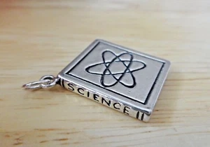 Libro escolar de plata esterlina 3D 22x15 mm 7 gramos dice que la ciencia tiene encanto atómico - Imagen 1 de 3