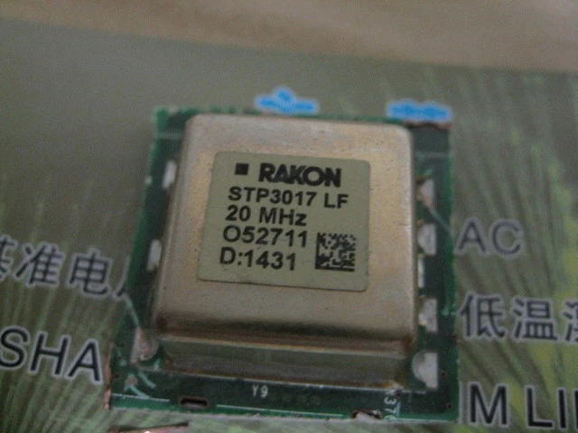 Oscilador de cristal de temperatura constante 1 pieza RAKON STP3017LF 20 MHZ OCXO 3,3 V Foto 1 de 1