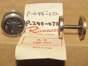 P-245-072 BIG BOY Rear Wheel WITH  TRACTION TIRE 2 PER BAG AHM RIVAROSSI 109 762 - Picture 1 of 2