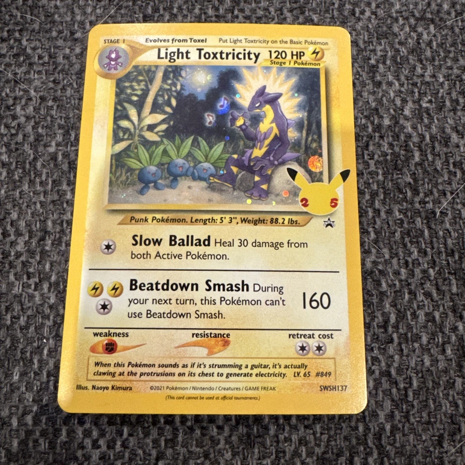 Light Toxtricity SWSH137 SWSH: Sword & Shield Promo Cards Holo - Image 1 of 4