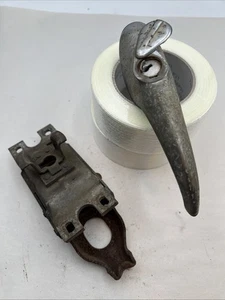 1942 1946 1947 1948 Chevrolet Sedan Coupe Trunk Lid Handle Latch Assembly - Picture 1 of 15