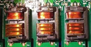 T51.0034.211 Inverter Transformer LCD/LED TV (VIT71008.90 / 91 / VIT71009.50) - Picture 1 of 2