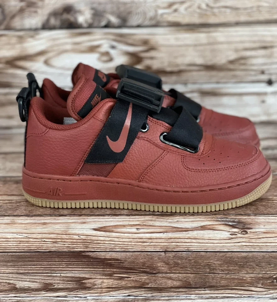 Size 5.5 (GS) - Nike Air Force 1 Utility Low Dune Red