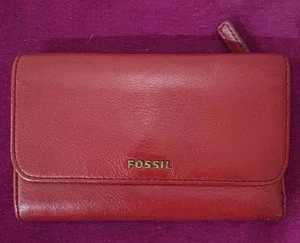 Fossil Red Cowhide Leather Wallet - Picture 1 of 5