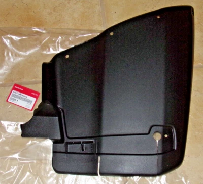 HONDA RECON TRX 250 FRONT FENDER RIGHT SIDE MUD EXTENSION, GUARD, FLAP 2005-2024 - Image 1 of 4