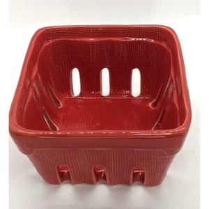 Pier1 Imports BERRY BASKET Textured Ceramic Bright Red Square Box Trinkets - Picture 1 of 4