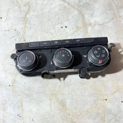 2015 VW GOLF 1.6 TDI SE 5DR DSG MK7 5G ESTATE A/C CLIMATE CONTROLS 5G0907426T - Image 1 of 4