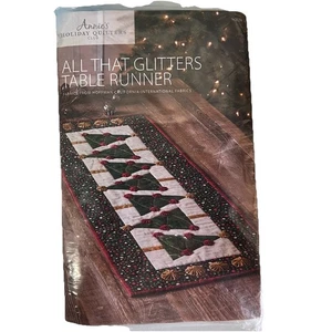 Annie’s Holiday Quilters Club Christmas All That Glitters Table Runner Kit - Picture 1 of 3