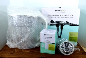 SANTEVIA 6 STAGE Mineralized Alkaline Water Filter Pitcher, White, w/ Filter NEW - Picture 1 of 8