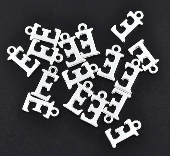 3pz charms ciondoli alfabeto lettera E colore argento 16X9mm - Immagine 1 di 1