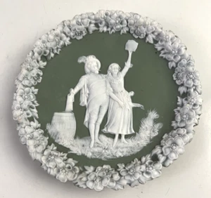 Shafer & Vater Germany Victorian Deco Plaque 5.65" Beautiful Piece! - Picture 1 of 7