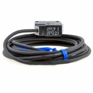 Photoelectric Sensor PZ2-61P For KEYENCE 12-24V DC - Picture 1 of 3