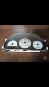 2005 Chrysler Town & Country Speedometer Instrument Gauge Cluster W/ Screws - Picture 1 of 4
