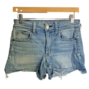American Eagle Outfitters hoch geschnittene Super Stretch Shortie Denim Shorts Größe 6 - Bild 1 von 8