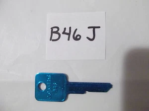 Llavero en blanco ColorLite # B46J color aluminio rojo azul amarillo para GM Chevy Pontiac - Imagen 1 de 8