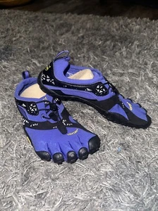 Vibram Five Fingers SPYRIDON MR15W Purple Black Size 38 US 7.5-8 Women NEW - Picture 1 of 8