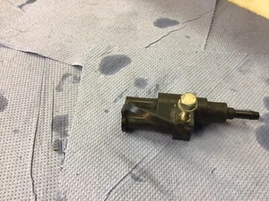Mariner Mercury 2007 15hp 9.9hp Four stroke Tray Fuel Connector - Picture 1 of 3