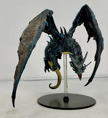 Dungeons & Dragons Icons of the Realms Tyranny of Dragons Premium Figure Bahamut - image 1 of 4
