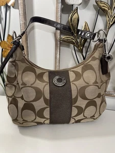 COACH SIGNATURE HOBO SHOULDER HANDBAG - Picture 1 of 8