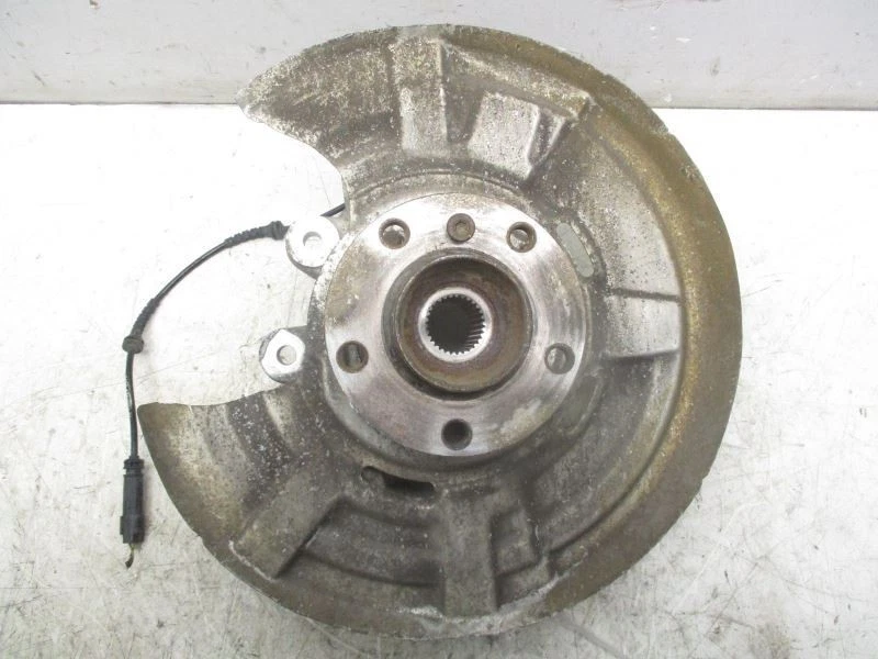 HUSILLO TRASERO DERECHO NUDILLO SE ADAPTA 11-16 BMW 528i 4843 Foto 1 de 4